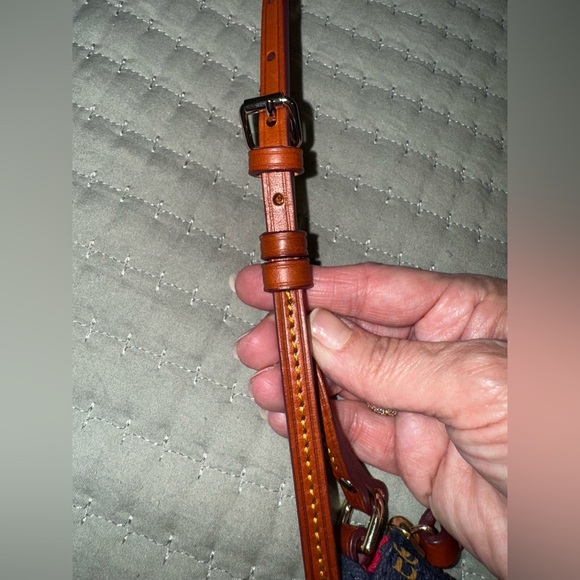 Dooney & Bourke Gretta Lexi Crossbody - Picture 4 of 13